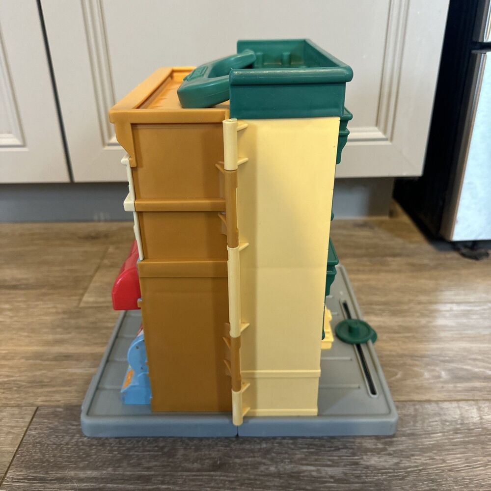 2010 Hasbro Sesame Street Hooper's Store 123 Apartment Building Playset Only - Picture 3 of 13
